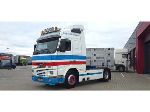 Volvo Very beautiful Volvo FH16 520, lots of horsepower, pulls like crazy | Companjen Bedrijfswagens BV [5]