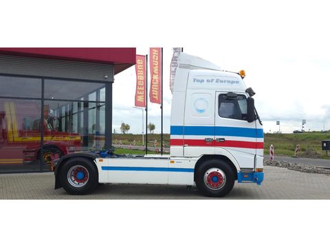 Volvo Very beautiful Volvo FH16 520, lots of horsepower, pulls like crazy | Companjen Bedrijfswagens BV [9]