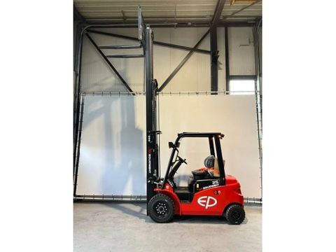 EP EFL253-B met een hefhoogte van 4,80 meter | Used Machinery Trading B.V. [9]