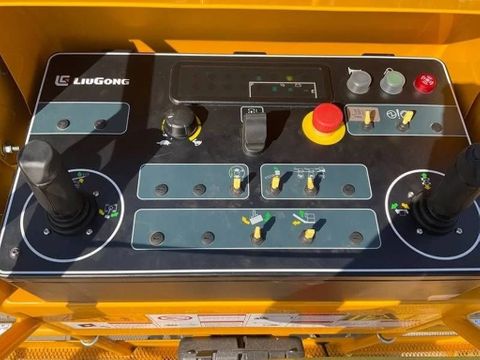 LIUGONG LT26JE-li | Used Machinery Trading B.V. [8]