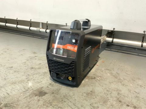 Daewoo DWCUT-60 plasma snijder | Used Machinery Trading B.V. [1]