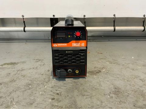 Daewoo DWCUT-40 plasma snijder | Used Machinery Trading B.V. [2]