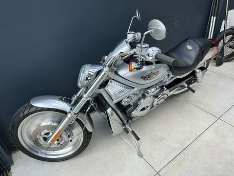 Harley-Davidson  | Used Machinery Trading B.V. [2]