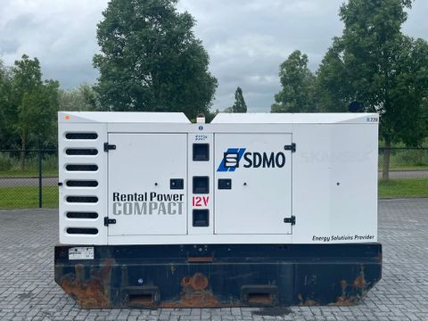 SDMO
R220C3 | 220 KVA | 400/230V | Hulleman Trucks [1]