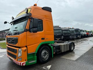 volvo-fm-450-4x2-euro-5-mega-holland-truck