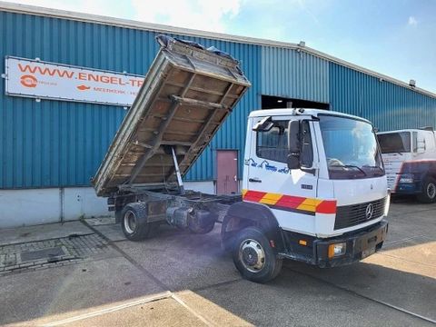 Mercedes-Benz K 4x2 (6-CILINDER) KIPPER (MANUAL GEARBOX / SPER-DIFFERENTIAL / FULL STEEL SUSPENSION / P.T.O.) | Engel Trucks B.V. [7]