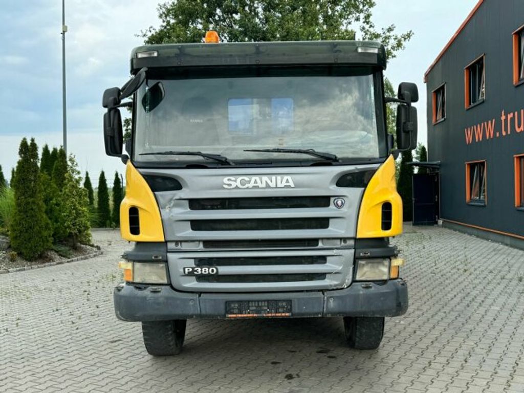 Scania  (3)