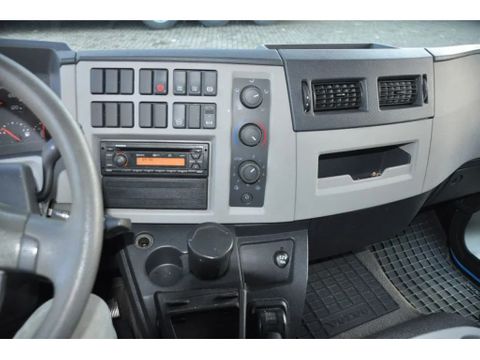 Volvo 210 .EURO 6. AIRCO. 369969 KM. NL-TRUCK | Truckcentrum Meerkerk [14]