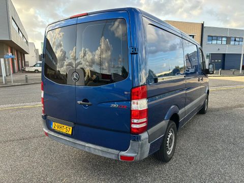 Mercedes-Benz 210CDI L2H1 Airco 3 Zits 56000KM Eerste Eigenaar | Van Nierop BV [4]