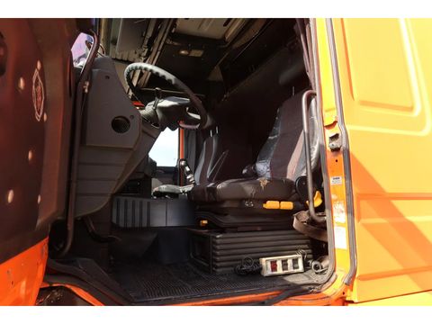 Scania met nieuwe APK - with new MOT - Mit neuem TuV | Companjen Bedrijfswagens BV [13]