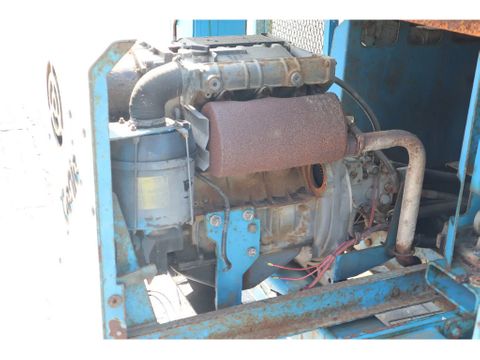 Genie
GS-3384 RT | 12 METER | NOT WORKING | PARTS MACHINE | Hulleman Trucks [7]