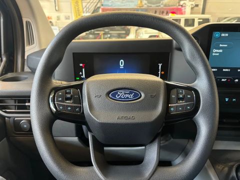 Ford 300 2.0TDCI L2H1 136PK Airco Cruisecontrol trekhaak Apple Carplay NIEUW | Van Nierop BV [15]