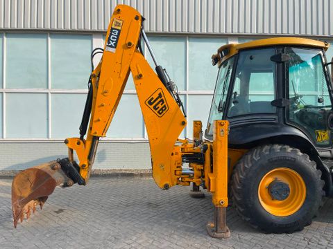 JCB 3 CX  2010 | NedTrax Sales & Rental [13]