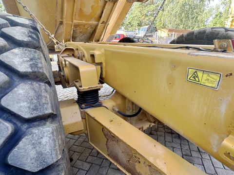 Cat 730 TAILGATE | NedTrax Sales & Rental [16]