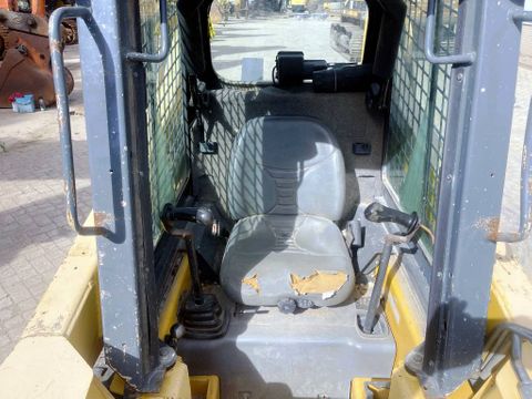 Gehl R 135   2015    CE | NedTrax Sales & Rental [11]