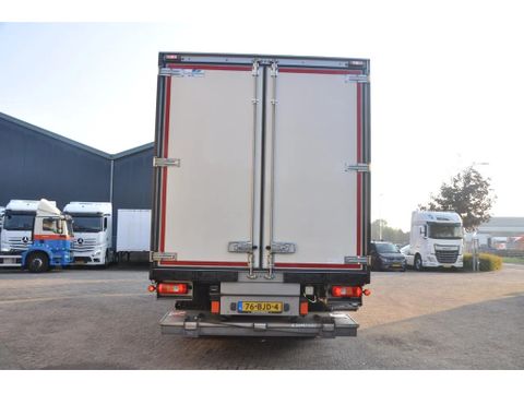 Volvo 330 6X2. 2017. CARRIER SUPRA 850. NL-TRUCK | Truckcentrum Meerkerk [6]