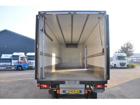 Volvo 330 6X2. 2017. CARRIER SUPRA 850. NL-TRUCK | Truckcentrum Meerkerk [9]