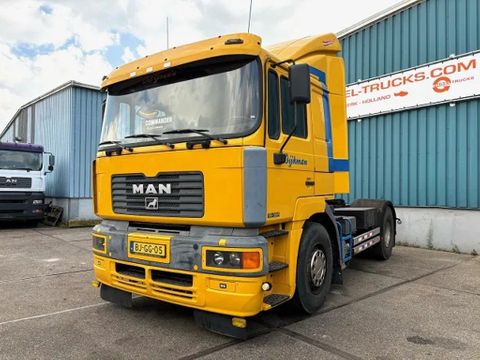 MAN SLEEPERCAB ORIGINAL DUTCH TRUCK WITH ONLY 525.000 KM. (ZF16 MANUAL GEARBOX / EURO 2 / AIRCONDITIONING) | Engel Trucks B.V. [1]