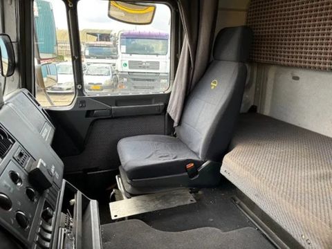 MAN SLEEPERCAB ORIGINAL DUTCH TRUCK WITH ONLY 525.000 KM. (ZF16 MANUAL GEARBOX / EURO 2 / AIRCONDITIONING) | Engel Trucks B.V. [10]