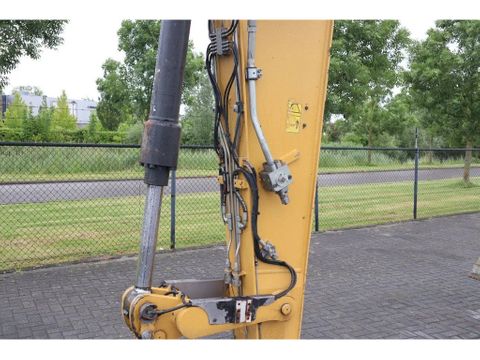 Caterpillar
M318F | M 318 F | QUICK COUPLER | MATERIAL HANDLER | UMSCHLAG | Hulleman Trucks [9]