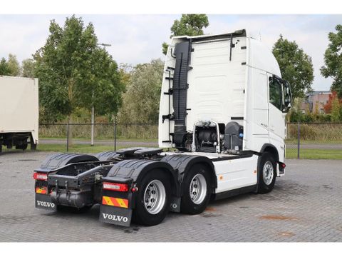 Volvo
| 6X4 - 6X2 | TANDEMLIFT | RETARDER | I-PARK COOL | Hulleman Trucks [5]