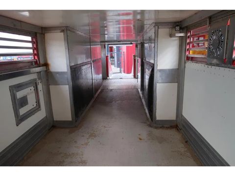 Gray and Adams Companjen Cattle Carrier - 2007 - 2 floors | Companjen Bedrijfswagens BV [11]
