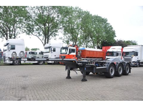 Kögel S24-2 2021. 3X UITSCHUIFBAAR 20-45FT | Truckcentrum Meerkerk [24]