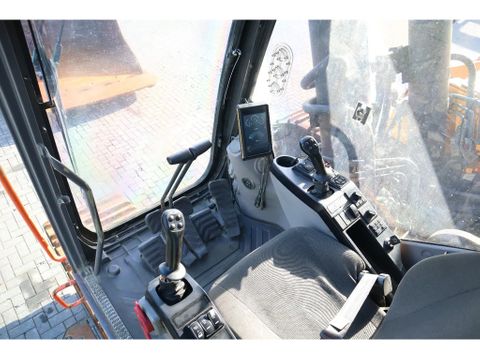 Volvo
EC 750 EL | BUCKET | HYDRAULIC QUICK COUPLER | Hulleman Trucks [18]