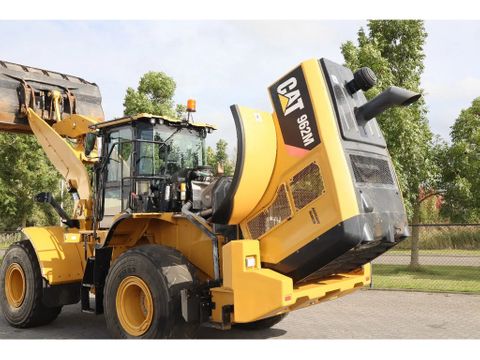 Caterpillar
962M | QUICK COUPLER | BUCKET | Hulleman Trucks [14]