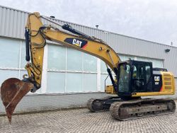 Cat  320 FL    2017    7327 H    CE