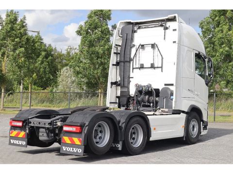 Volvo
6X2 TURBOCOMPOUND RETARDER LEATHER FULL OPTION | Hulleman Trucks [6]