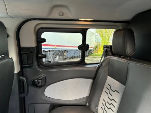 Ford 2.0TDCI L1H1 Dubbelcabine Dubbele Schuifdeur Airco Navi Cruisecontrol Trekhaak EURO 6 | Van Nierop BV [8]