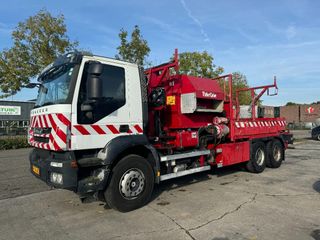 iveco-trakker-260t33-6x4-manual-gear-full-steel-susp-big-axles