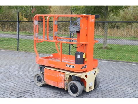 JLG
1230 ES | 5.7 METER | 230 KG | Hulleman Trucks [6]