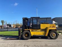 Svetruck 18 60 33  TRIPLEX MAST | Brabant AG Industrie [2]