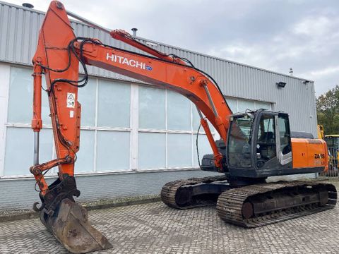 Hitachi ZX 250 LC-3    2009   CE/EPA | NedTrax Sales & Rental [1]