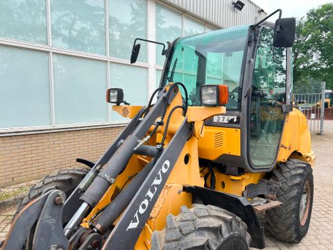 Volvo L25B | NedTrax Sales & Rental [10]