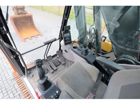 Volvo
EC 250 EL | QUICK COUPLER | BUCKET | AIRCO | Hulleman Trucks [16]