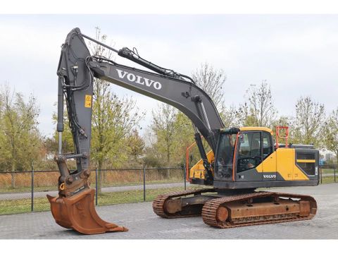 Volvo
EC 250 EL | QUICK COUPLER | BUCKET | AIRCO | Hulleman Trucks [2]