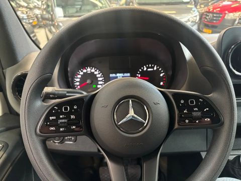 Mercedes-Benz 311CDI L2H1 Airco Cruisecontrol Apple CarPlay  NIEUW | Van Nierop BV [14]