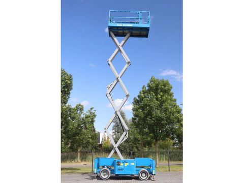 Genie
GS-3369 DC | 12 METER | NOT WORKING | Hulleman Trucks [11]