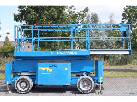 Genie
GS-3369 DC | 12 METER | NOT WORKING | Hulleman Trucks [4]