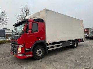 volvo-fm-370-4x2-euro-6-dhollandia-lift