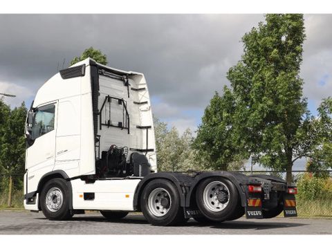 Volvo
6X2 TURBOCOMPOUND RETARDER LEATHER FULL OPTION | Hulleman Trucks [4]