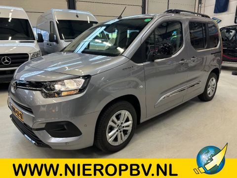 Toyota City Verso Electric Long 7 Persoons Ongebruikt | Van Nierop BV [1]