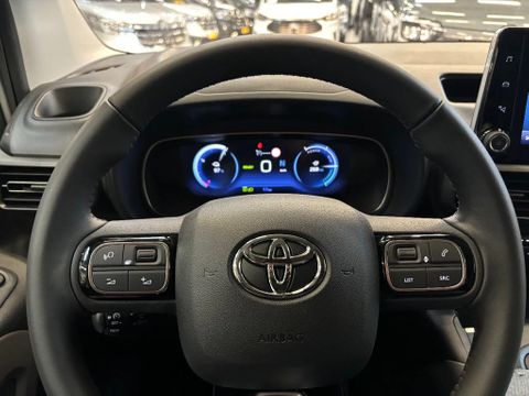 Toyota City Verso Electric Long 7 Persoons Ongebruikt | Van Nierop BV [21]