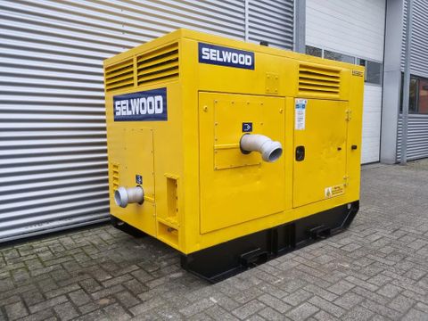 Selwood with Isuzu diesel |  Van Tongeren Trading BV [1]