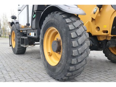 Caterpillar
TH 414 | HYDRAULIC FORKS | MT 1440 | Hulleman Trucks [12]