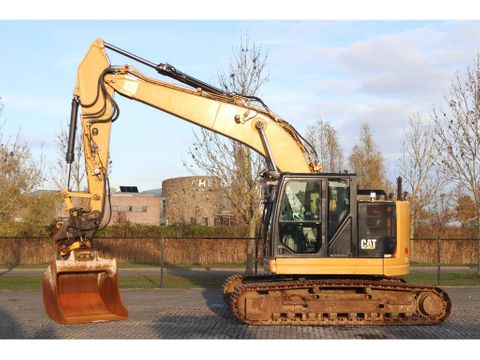 Caterpillar
325 F LCR | ROTOTILT | BUCKET | GPS PREPARED | Hulleman Trucks [1]