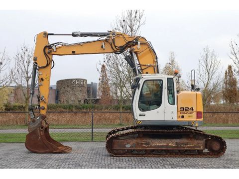 Liebherr
R 924 COMPACT LITRONIC | BUCKET | QUICK COUPLER | Hulleman Trucks [1]